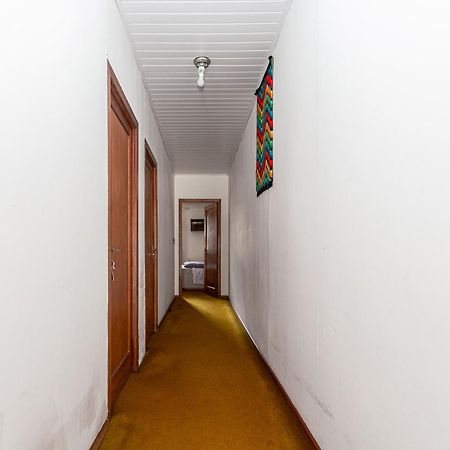 Memora Guesthouse Curitiba - Quartos Em Casa Proximo Ao Parque Bacacheri ภายนอก รูปภาพ